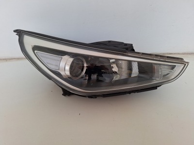 ФАРА ПРАВОЕ ПЕРЕДНЯЯ HYUNDAI I30 III 17R - 92102-G4020