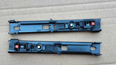 Peugeot 2008 ползунок регулировка поперечина безопасности фото №1