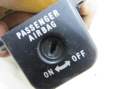 Выключатель подушка безопасности asx 8610a054 фото №1