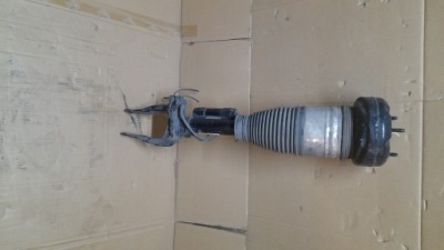 Амортизатор перед правий mercedes gle w167 amg фото №1