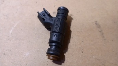Mini cooper r 50 1.6 16 v форсунка 04891192aa фото №1