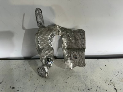 Volvo v70 захист теплова 31411251 v60 xc60 s60 фото №1