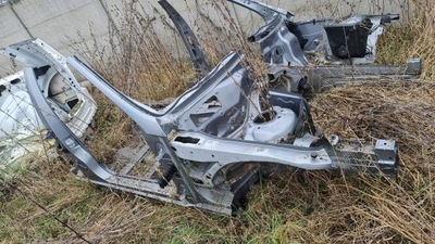 Mercedes e w212 212 чверть підкрилок правий перед права передня фото №1