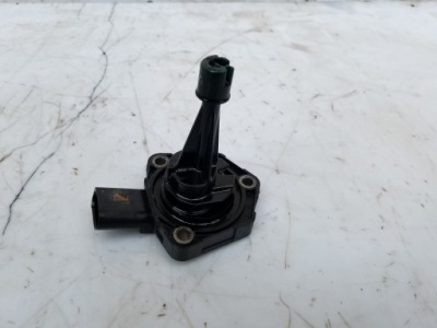 Датчик масла skoda rapid 1.4 tdi cus 04e907660d фото №1