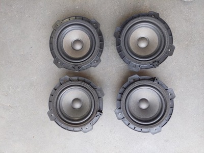 ALTAVOCES ALTAVOZ PARTE DELANTERA PARTE TRASERA SSANGYONG TIVOLI  