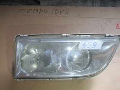 FARO IZQUIERDO PARTE DELANTERA VOLVO V40 1.9TDI 00R.  