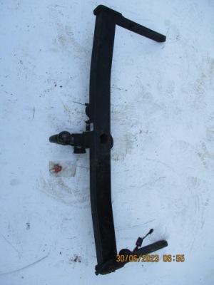 Hak буксировочный vw golf 5k7 5k7803881a фото №1