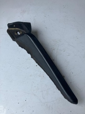 Заглушка уголок жабо renault clio iv правая 668628650r фото №1