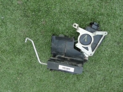 Kia rio ii 05-11r. замок двері правий задня фото №1