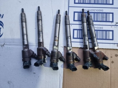 Lancia thema ii 11- 3.0 crd форсунка инжектор 0445110430 фото №1