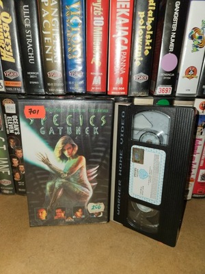 GATUNEK KASETA WIDEO VHS - NATASHA HENSTRIDGE | THRILLER