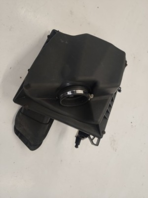 Astra j корпус фільтра повітря 1.7cdti 1327277 фото №1