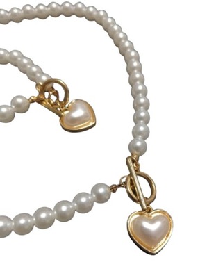 Zestaw perłowej biżuterii naszyjnik i bransoletka serce