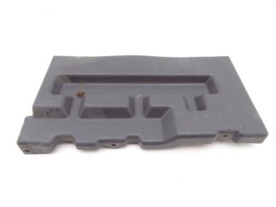 Iveco stralis e3/4/5 защита подкрылок правый перед фото №1