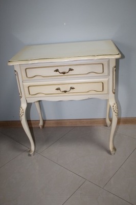 ŁADNA STYLOWA SZAFECZKA KOMODA LUDWIK GIĘTE NOGI ZADBANA