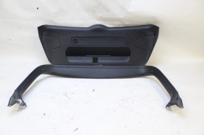 Audi a3 8v обивка крышки багажника 8v4867979e фото №1