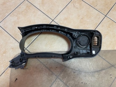 Рамка спідометра peugeot partner ii 2008 9680897477 фото №1