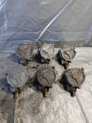 Насос вакуум 961/10999 alfa romeo 156 1.9 jtd фото №1