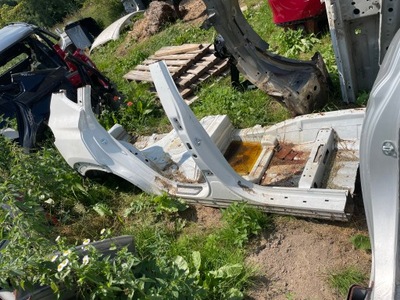 Hyundai tucson ii lift крыло задняя четверть порог правая фото №1