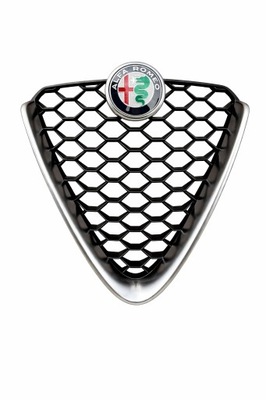 Alfa romeo giulia 15- решітка радіатора решітка радіатора бампера передня nowa org 156152055 фото №1