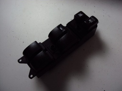 Панель вікон лівий перед citroen c4 aircross 13 r фото №1