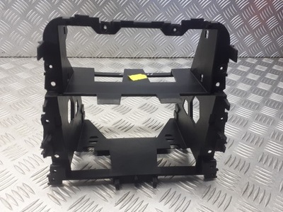 Рамка консоли vw golf v 1.4 1k0858089 фото №1