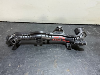 Fiat 600 25r 1.2 thp mhev hn09 труба пабтрубок  шланг воды жидкость 9850578180 фото №1