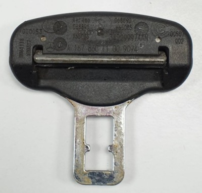 Клипса вставка поперечина mercedes gle w167 a1678601100 фото №1