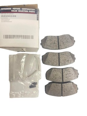 Mz690598 гальмівні колодки гальмівні передні eclipse cross outlander фото №1