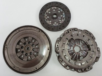 Зчеплення повний двомасовий маховик mercedes r171 1.8k фото №1