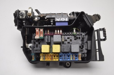 Mercedes w176 коробка предохранителей a2469980601 фото №1