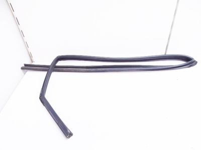 Ceed ii прокладка направляющая дверь задняя левая kombi фото №1