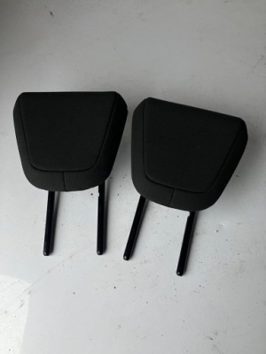 Підголівник сидіння corsa f правий лівий фото №1