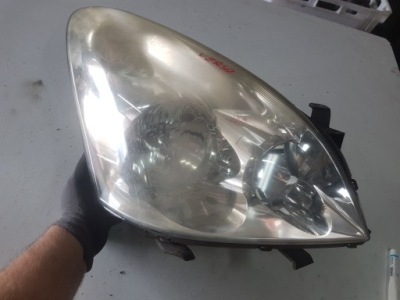 Corolla verso ii 04-09r лампа перед права anglik фото №1