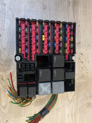 Коробка запобіжників ford fusion 2n1t14401mh фото №1