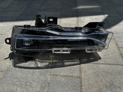 Tesla model y противотуманная фара led левый 162479700a фото №1