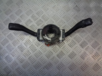 Перемикач комбінований skoda оригінальний номер 8l0953513g фото №1