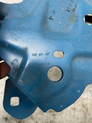 Кронштейн audi e-tron 18- фото №1