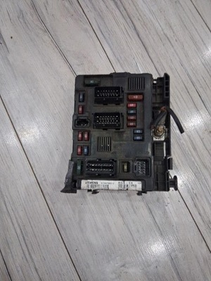 Модуль коробка предохранителей citroen c3 9643498880 фото №1