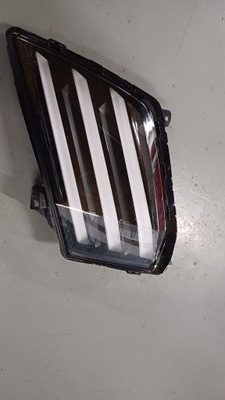 Лампа права led drl peugeot 208 ii lift 2023- 9851053980 фото №1