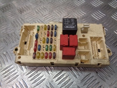 Коробка запобіжників fiat оригінальний номер 46750594 фото №1