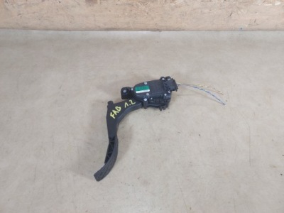 Fabia ii педаль потенціометр газу 6q1721503m фото №1