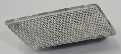 Лампа освітлення багажника mercedes w204 kombi фото №1