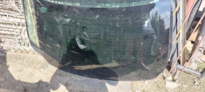 Bmw f30 стекло задний  тонированная фото №1