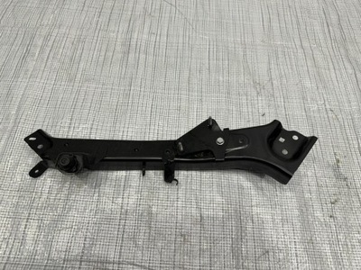 Підсилювач поперечина передній renault austral e-tech 625126512r фото №1