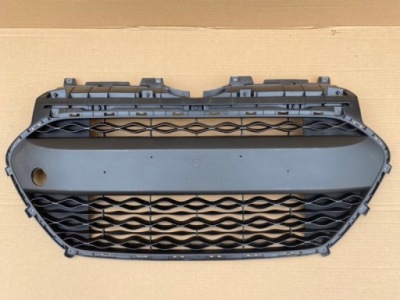 Hyundai i10 ii решітка бампер перед фото №1