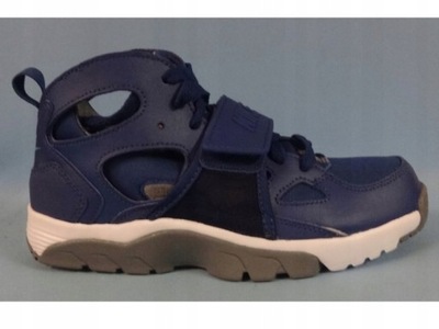 Buty unisex NIKE Huarache 705254-440 BK, r 36