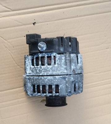 Bmw 1 e87 2.0d n47 генератор 2543461b фото №1