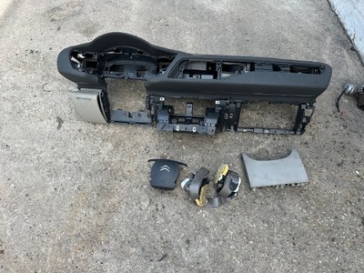 Citroen c5 iii приборная панель консоль подушка безопасности ремни комплект фото №1