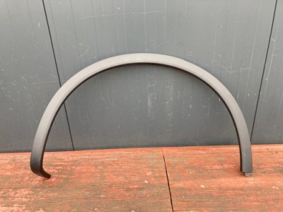 Porsche cayenne молдинг крыла правая задняя фото №1